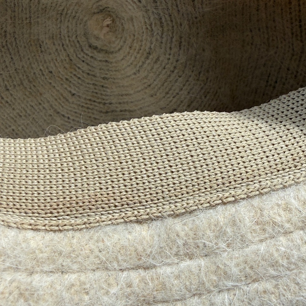 #88 Vintage Kangol Beige Angora Fuzzy Bucket Hat - Picture 7 of 7